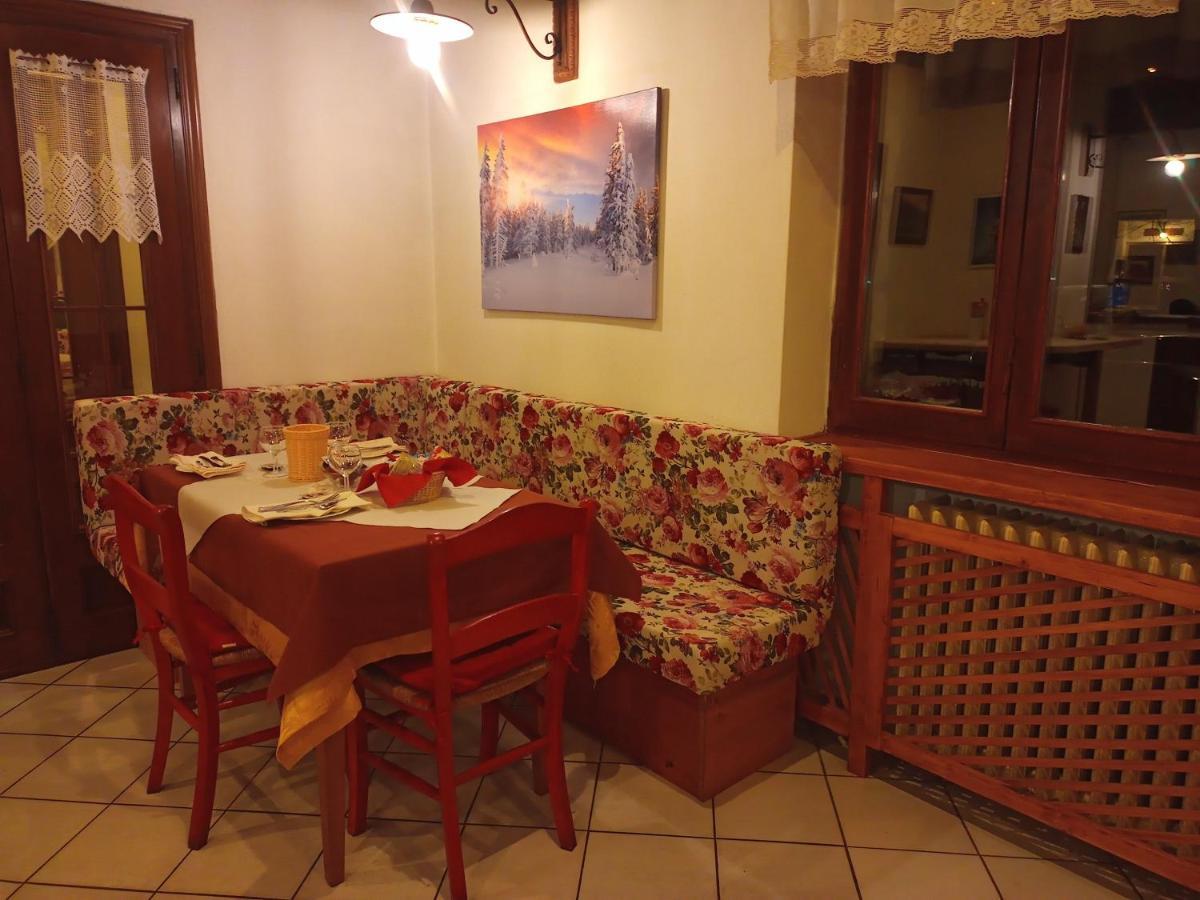 ורנאנטה Albergo Martinet מראה חיצוני תמונה
